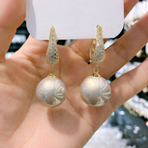 New Fashionable Elegant Silver Pin Earrings