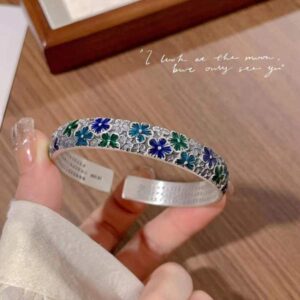 Flower-Like Enamel Plum Blossom Bracelet